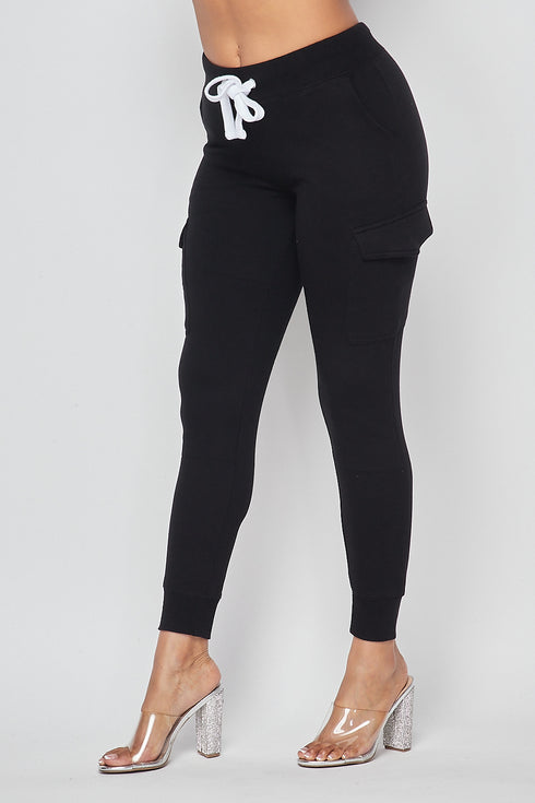 Fleece-Lined Cargo Sweatpants - Black - SohoGirl.com